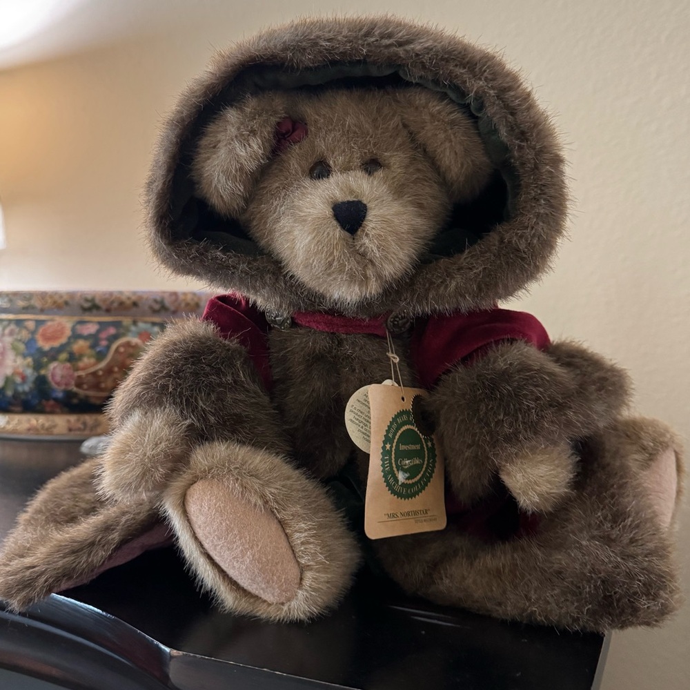 Boyds Bears Mrs. Northstar Plush with Tags